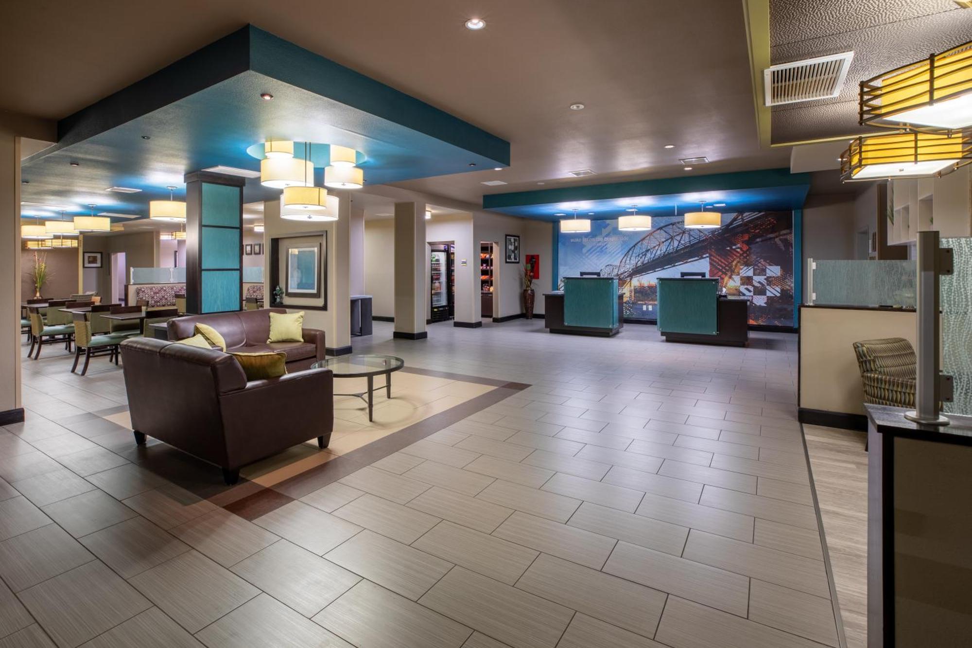 La Quinta Inn & Suites By Wyndham Дурант Екстер'єр фото